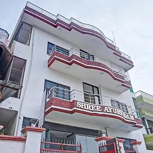 Hotel Oyo 7498 Aparajita