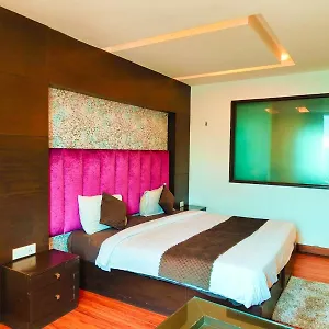 Billions Hotel New Delhi